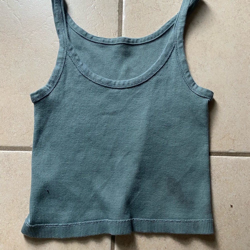 Brandy Melville green crop